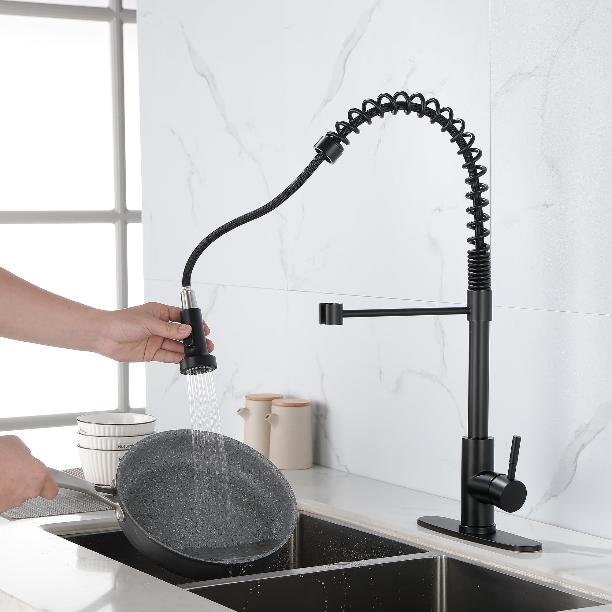 Solid Brass Single Handle Single Rod Downward Spring Kitchen Sink Faucet